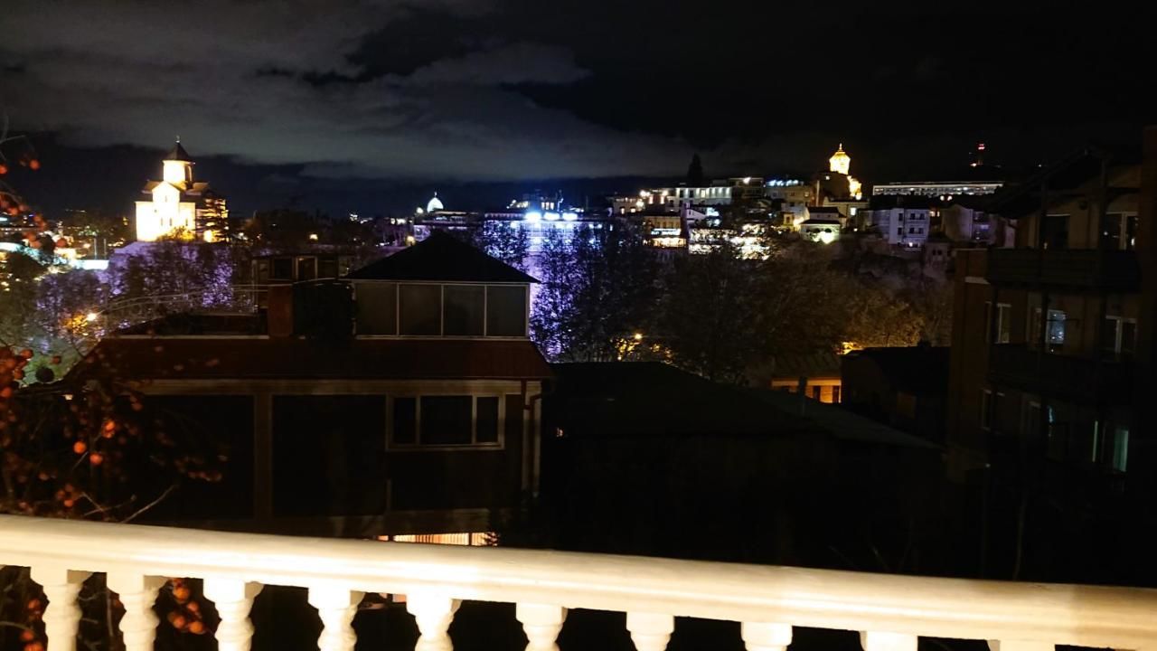 Отель Gvino Minda Тбилиси