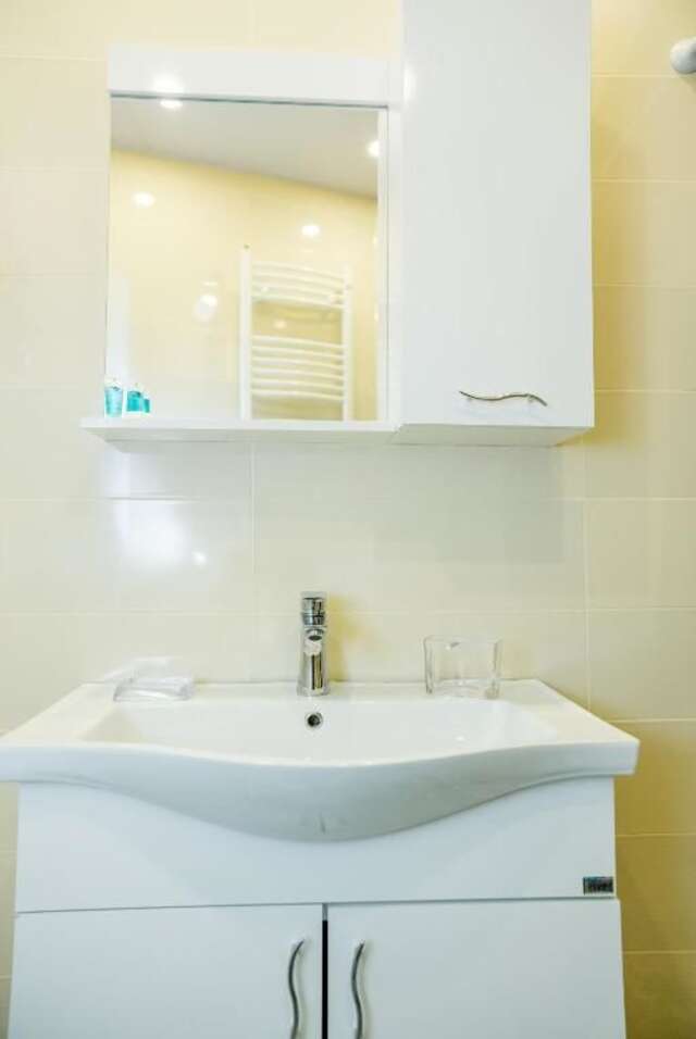 Отель Gvino Minda Тбилиси-70